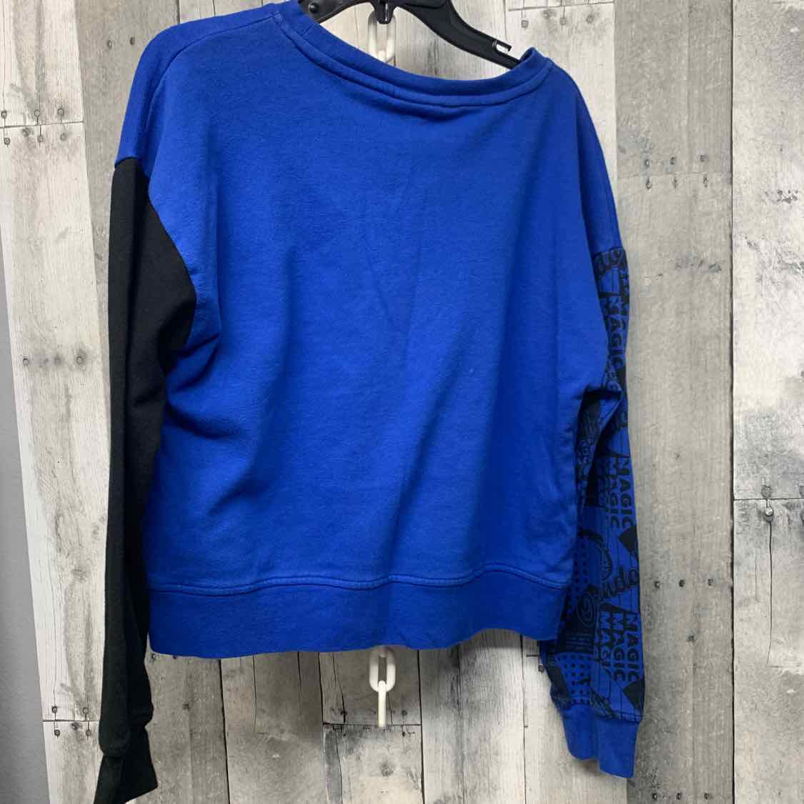 Size 14 Blue/Black NBA Pull Over