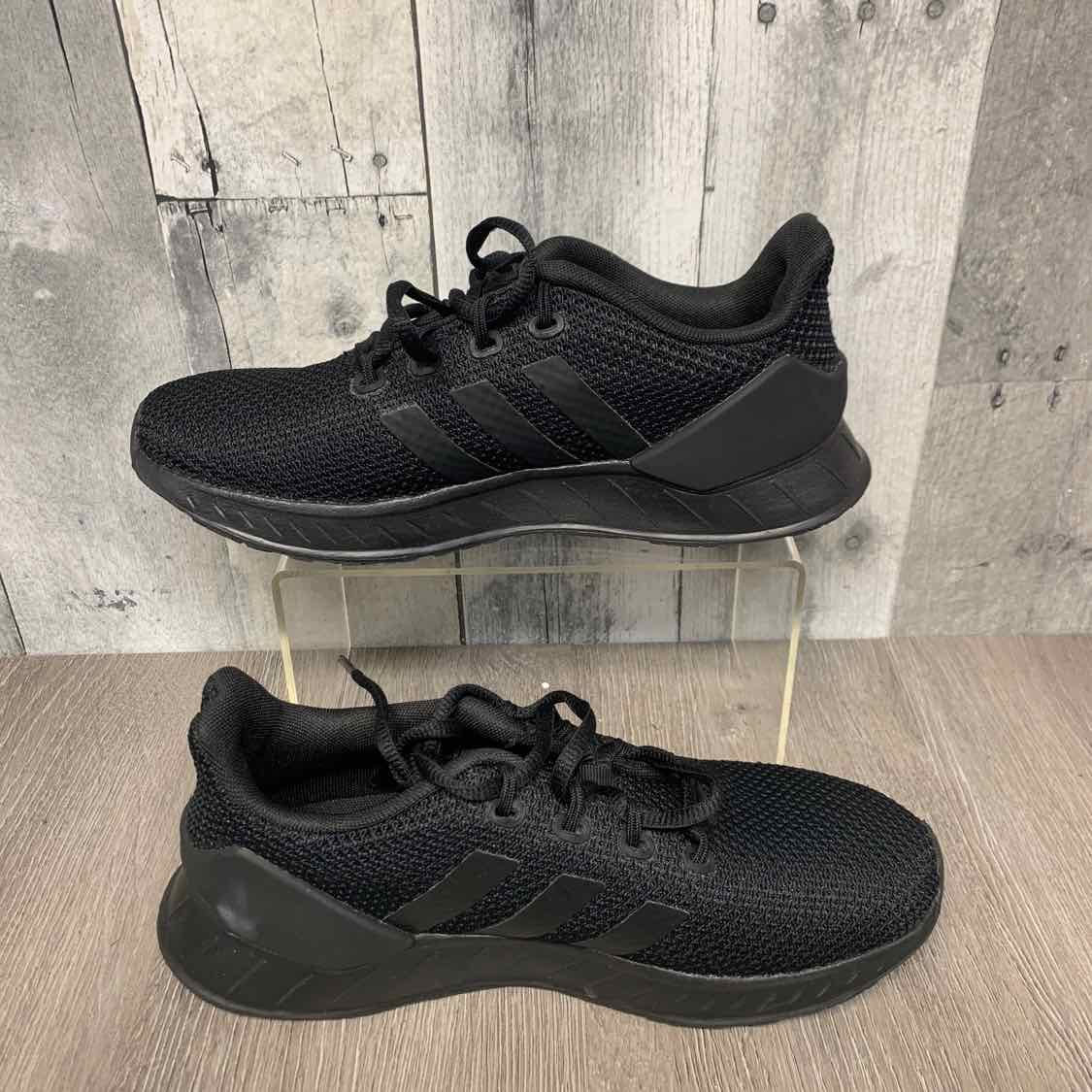 Size 4.5 Black Sport Brand Sneakers