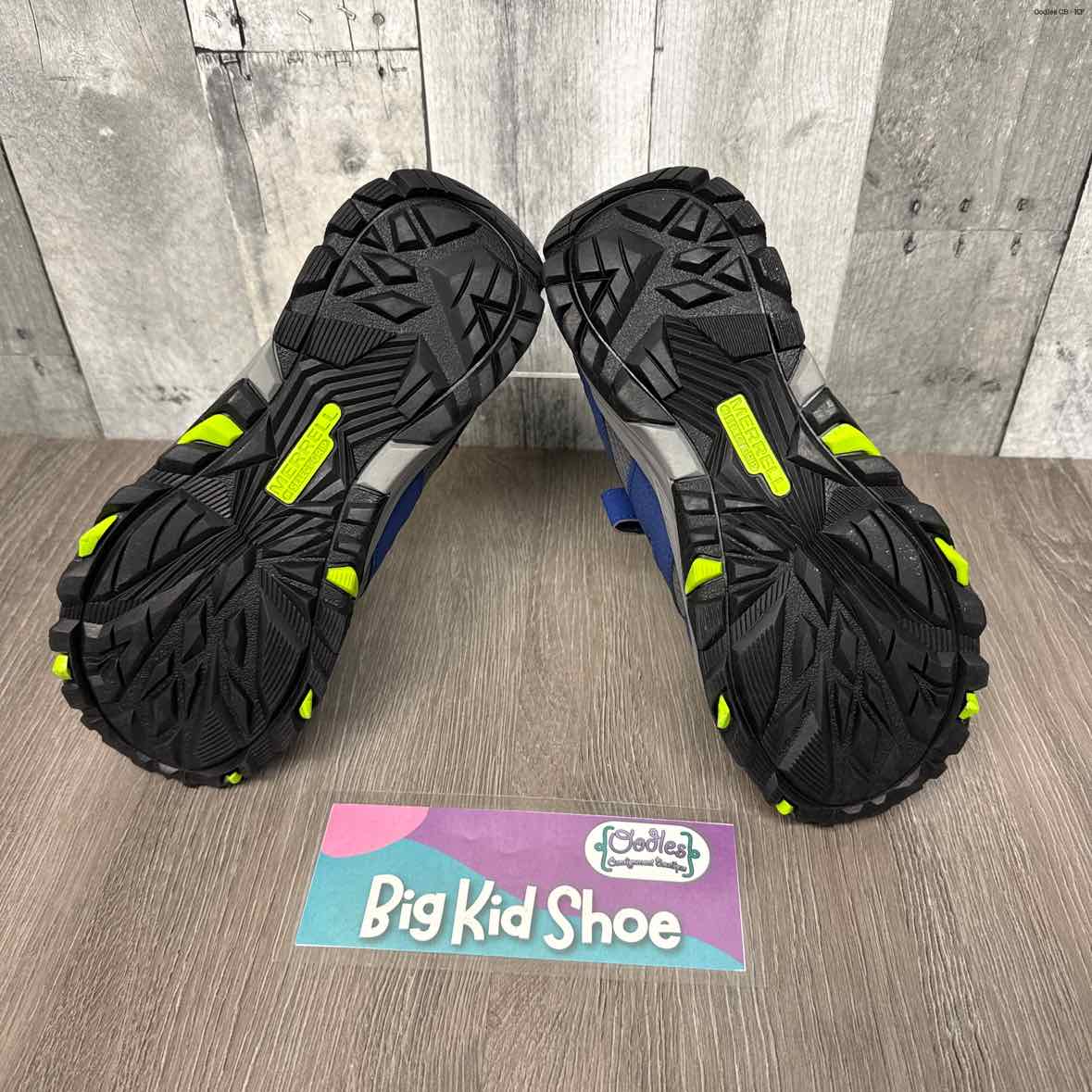 Size 5 Blue/Gray Merrell Sneakers