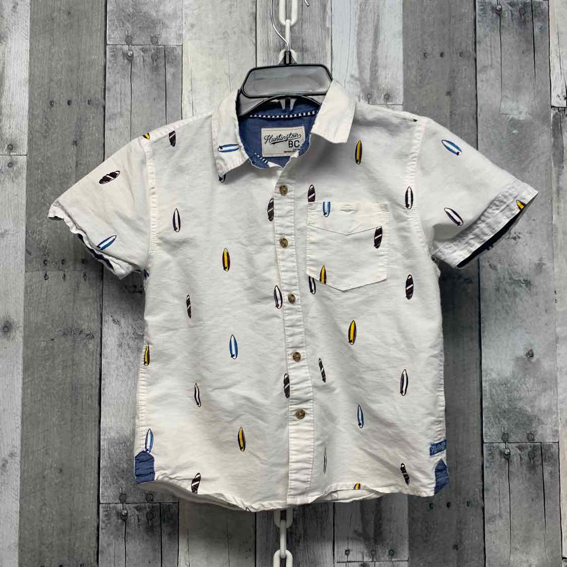 Size 7 White Graphic B Brand Button Up