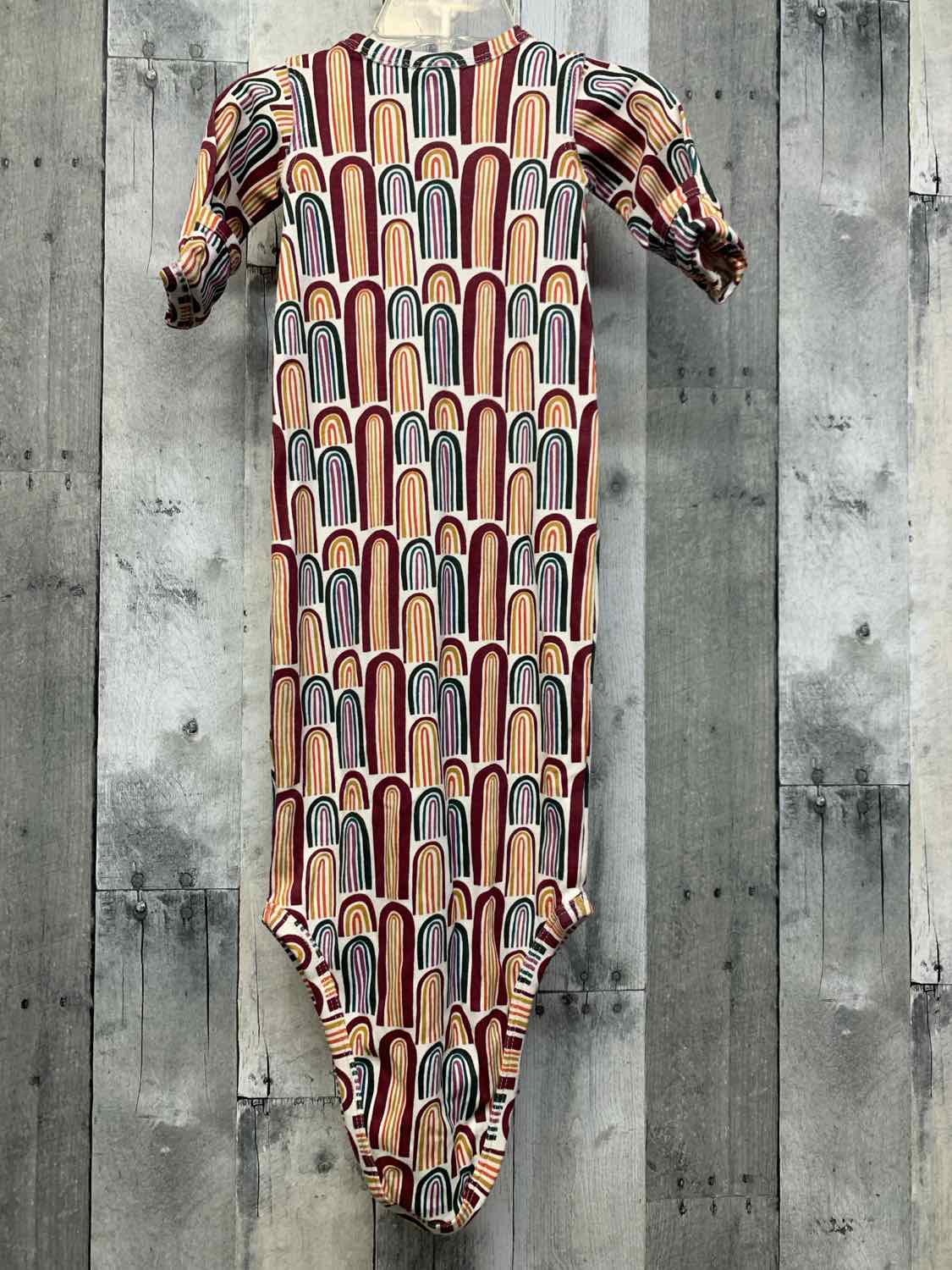 Size 0-3 Months White/Red Kate Quinn Layette