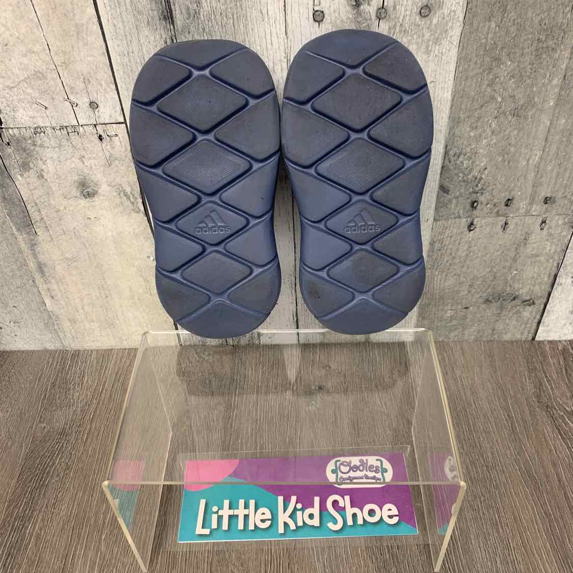 Size 7 Green/Navy Sport Brand Sneakers