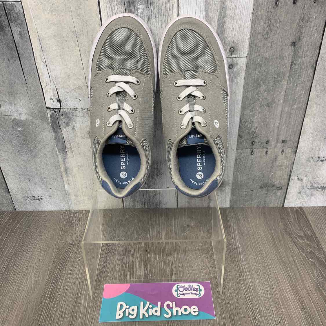 Size 4 Gray Sperry Sneakers