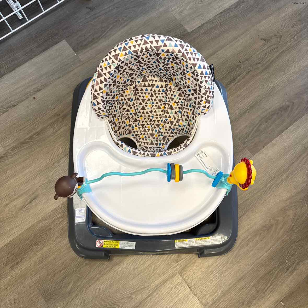 Baby Trend Gray Print Walker