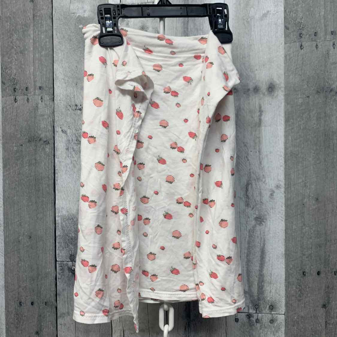 Name Brand White Print Blanket