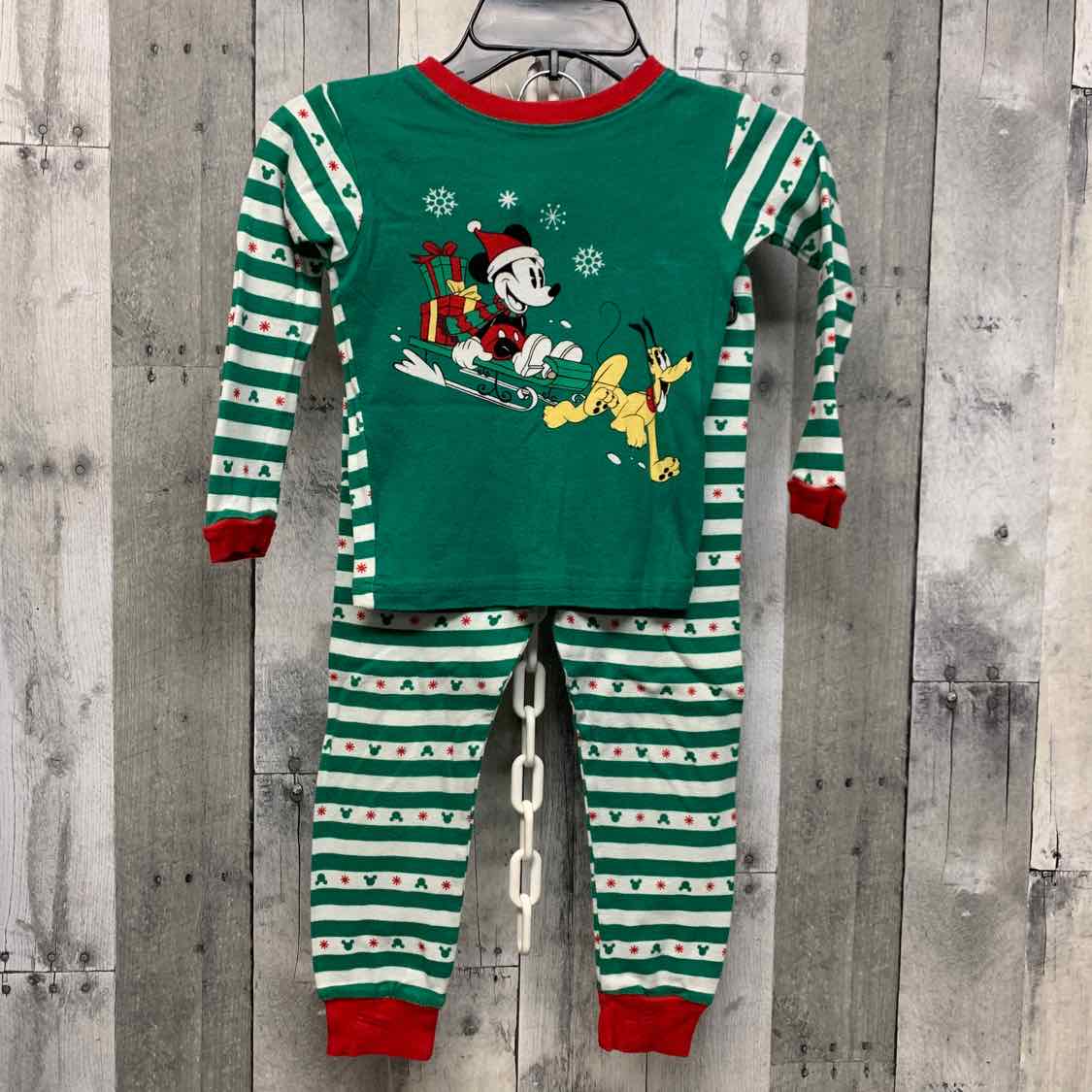 Size 5T Green/Red Disney 2pc PJs
