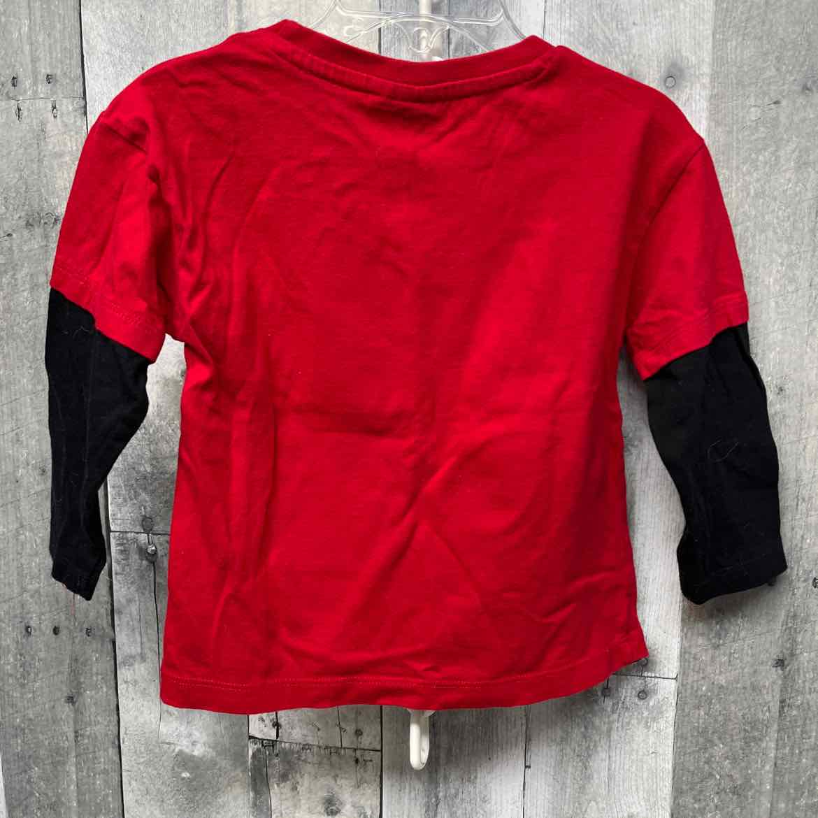 Size 1/2 Red Graphic Marvel Long Sleeve Shirt