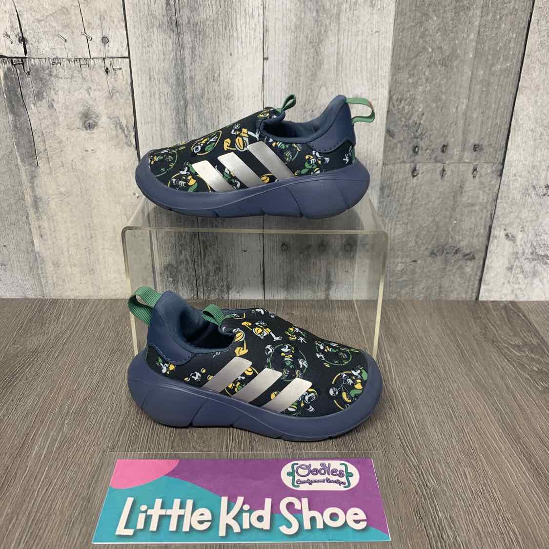 Size 7 Green/Navy Sport Brand Sneakers