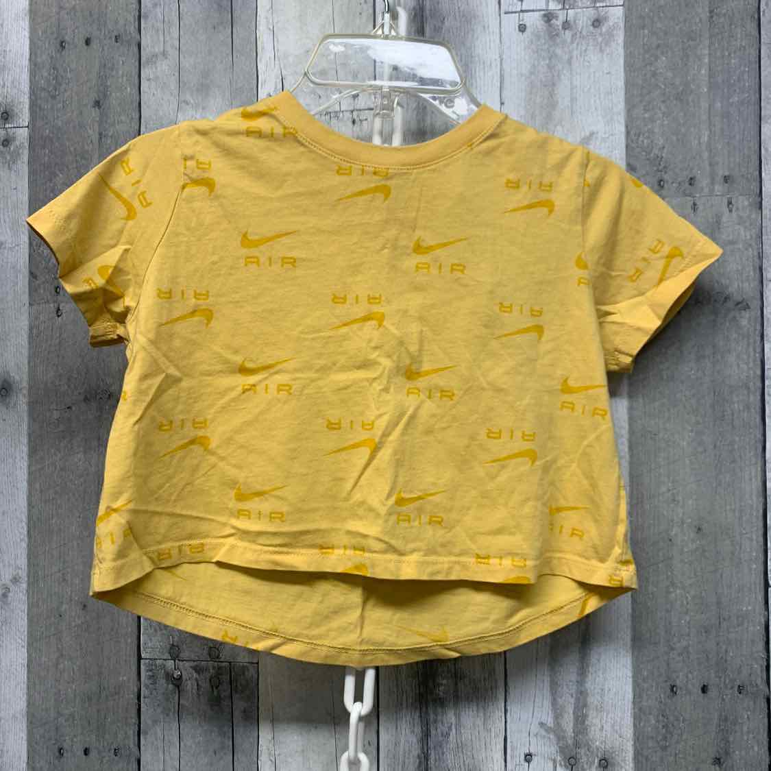 Size Medium Yellow Print Sport Brand T Shirt - OodlesCB