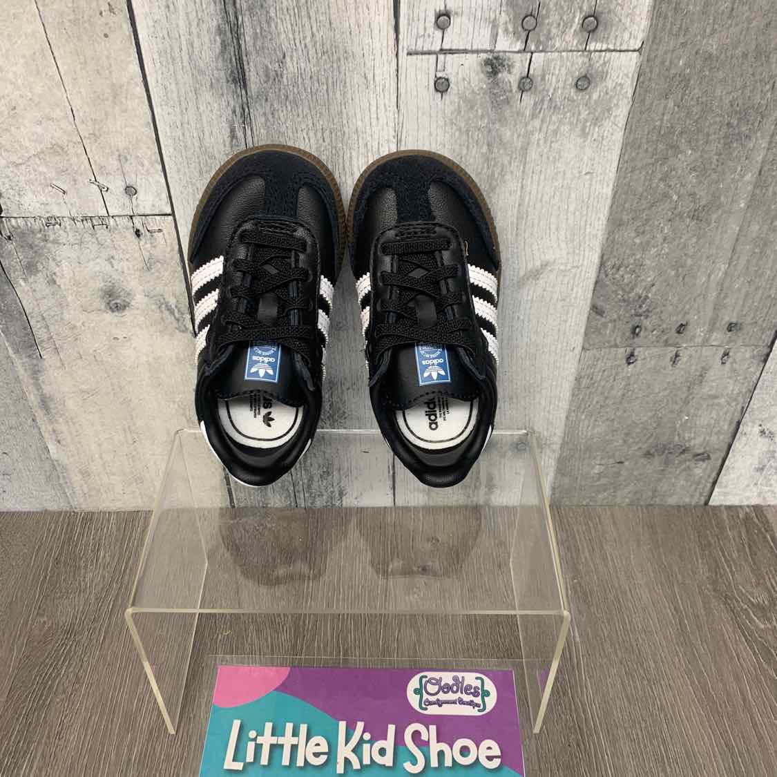 Size 5 Black/White Sport Brand Sneakers