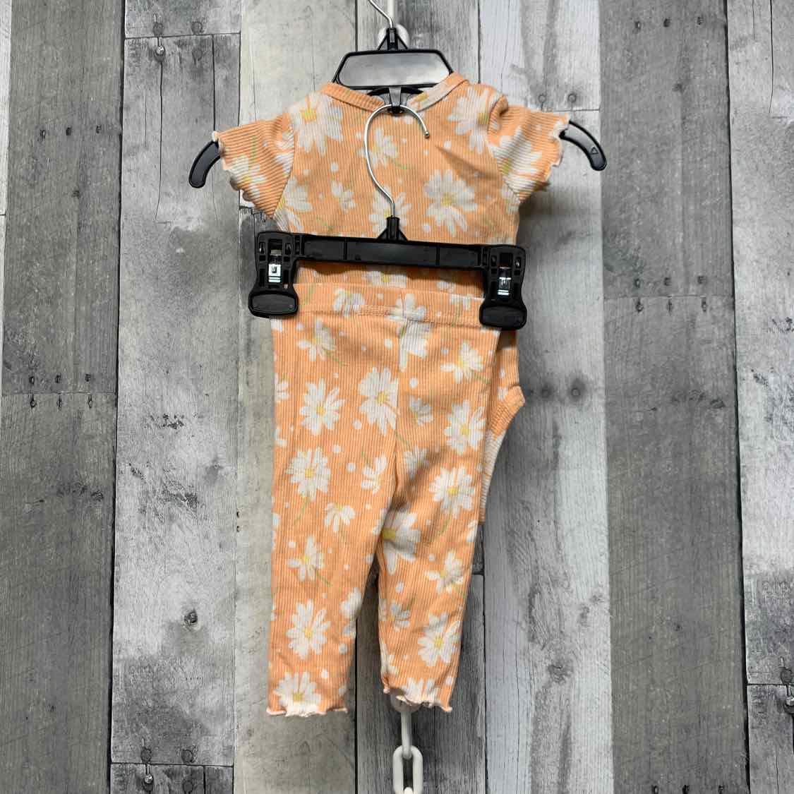 Size 0-3 Months Orange Print B Brand Shirt/Pants