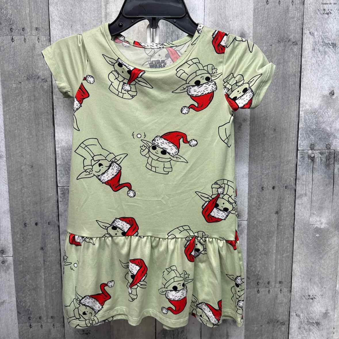 Size 4/5 Green Print Star Wars Dress - Knit