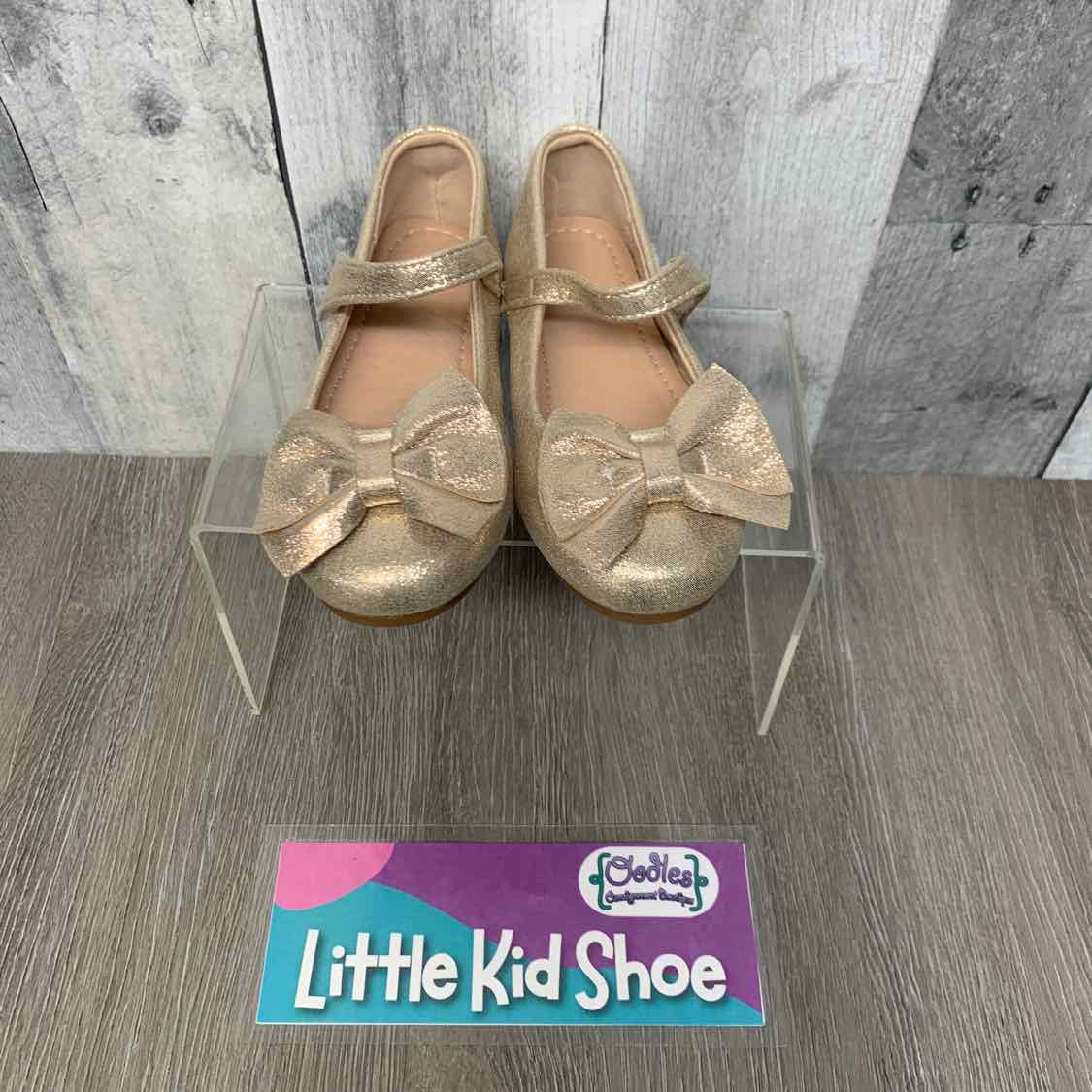 Size 6 Gold B Brand Sandals