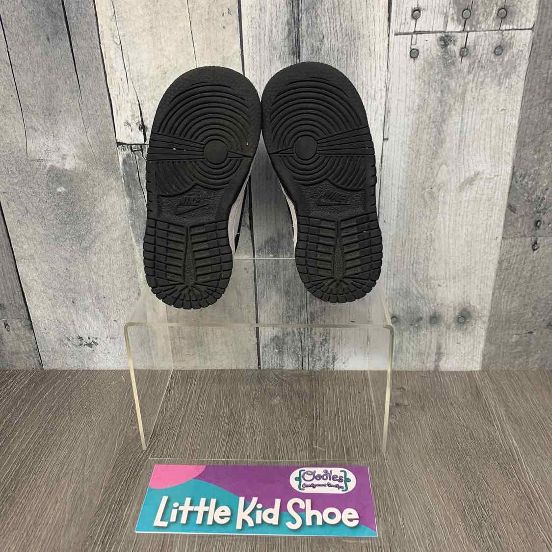 Size 7 Black/White Sport Brand Sneakers