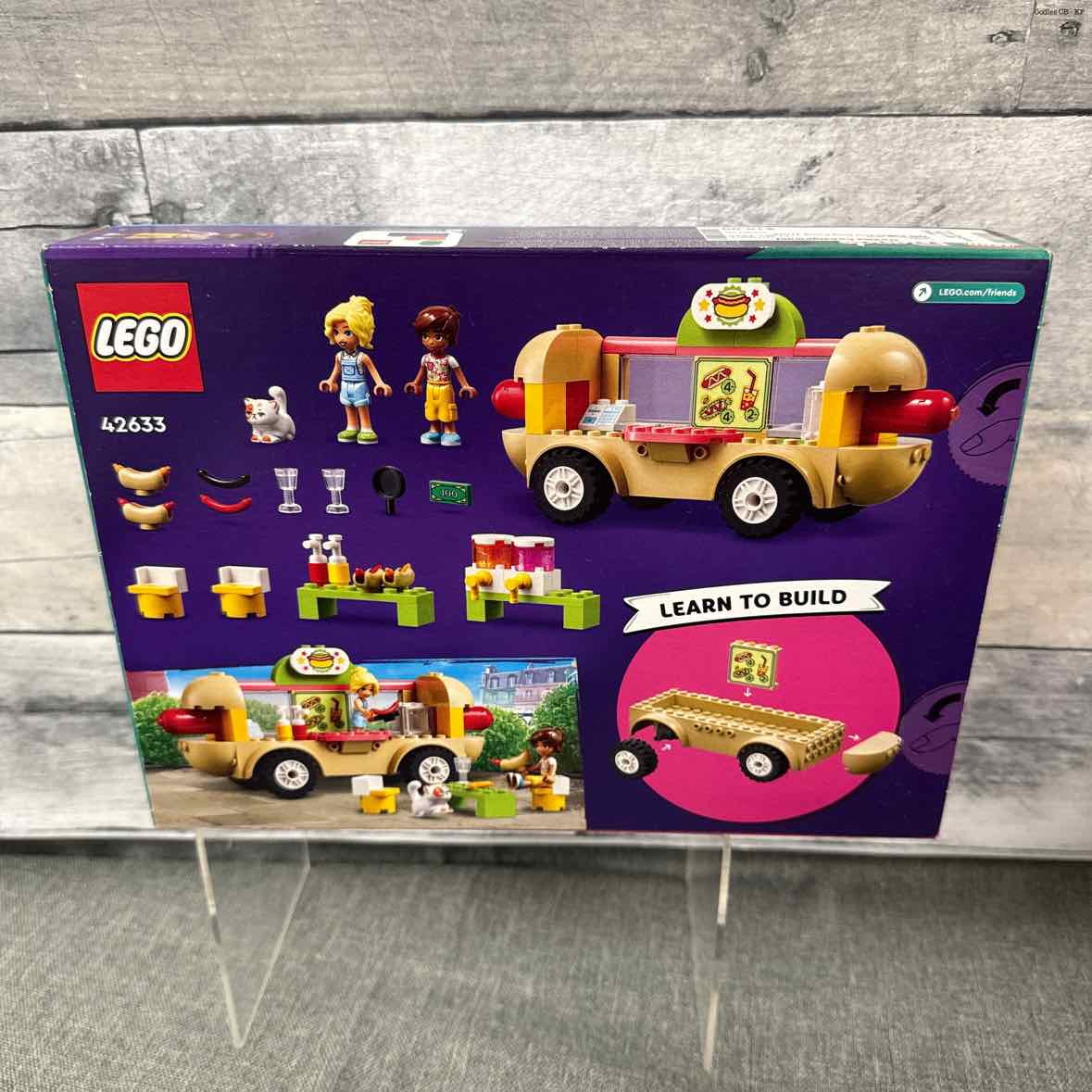 Lego Red/Tan Building Set