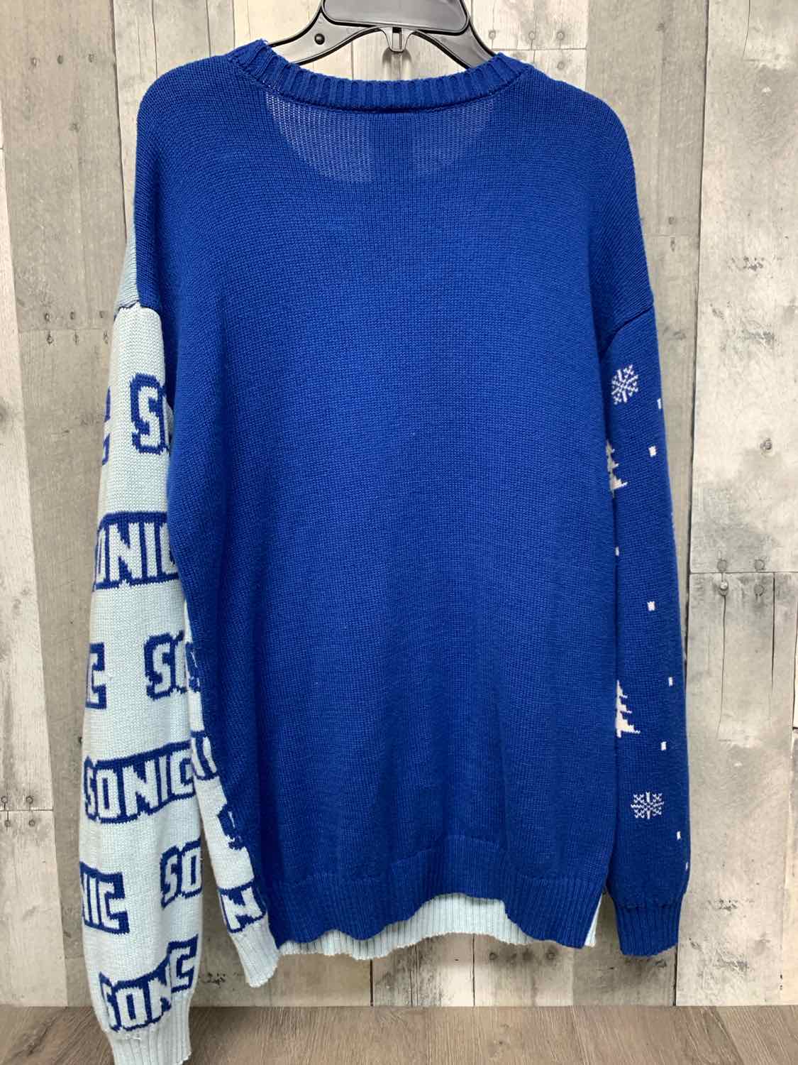 Size XXLarge Blue Print B Brand Sweater