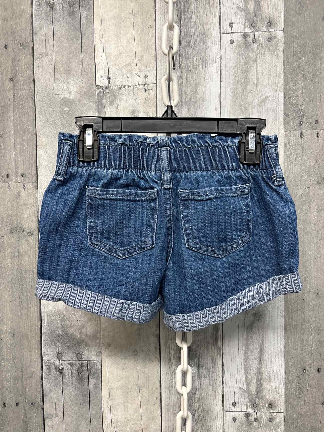 Size 6/7 Denim Cat & Jack Shorts