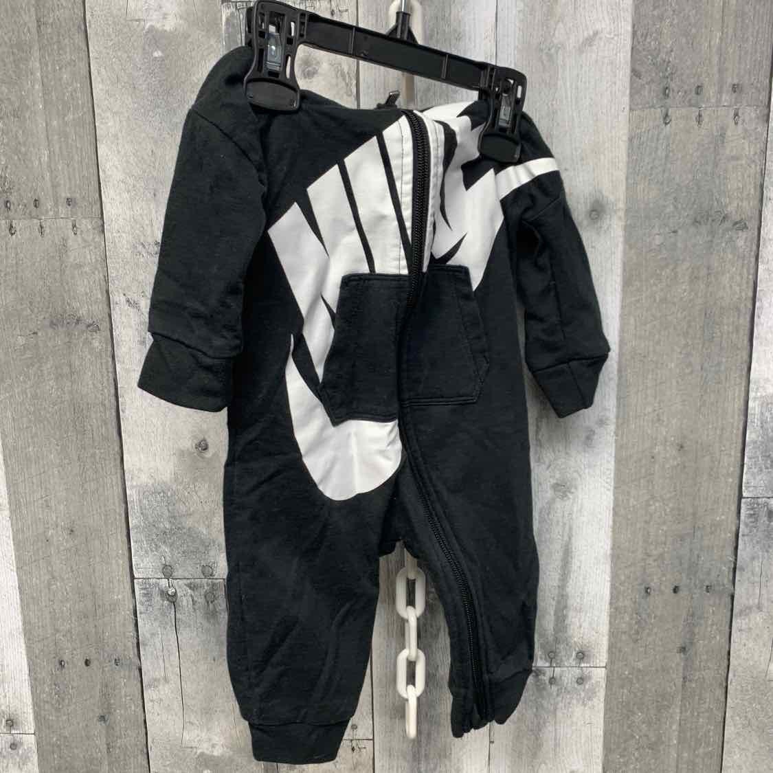 Size 6 Months Black Graphic Sport Brand Light Jacket