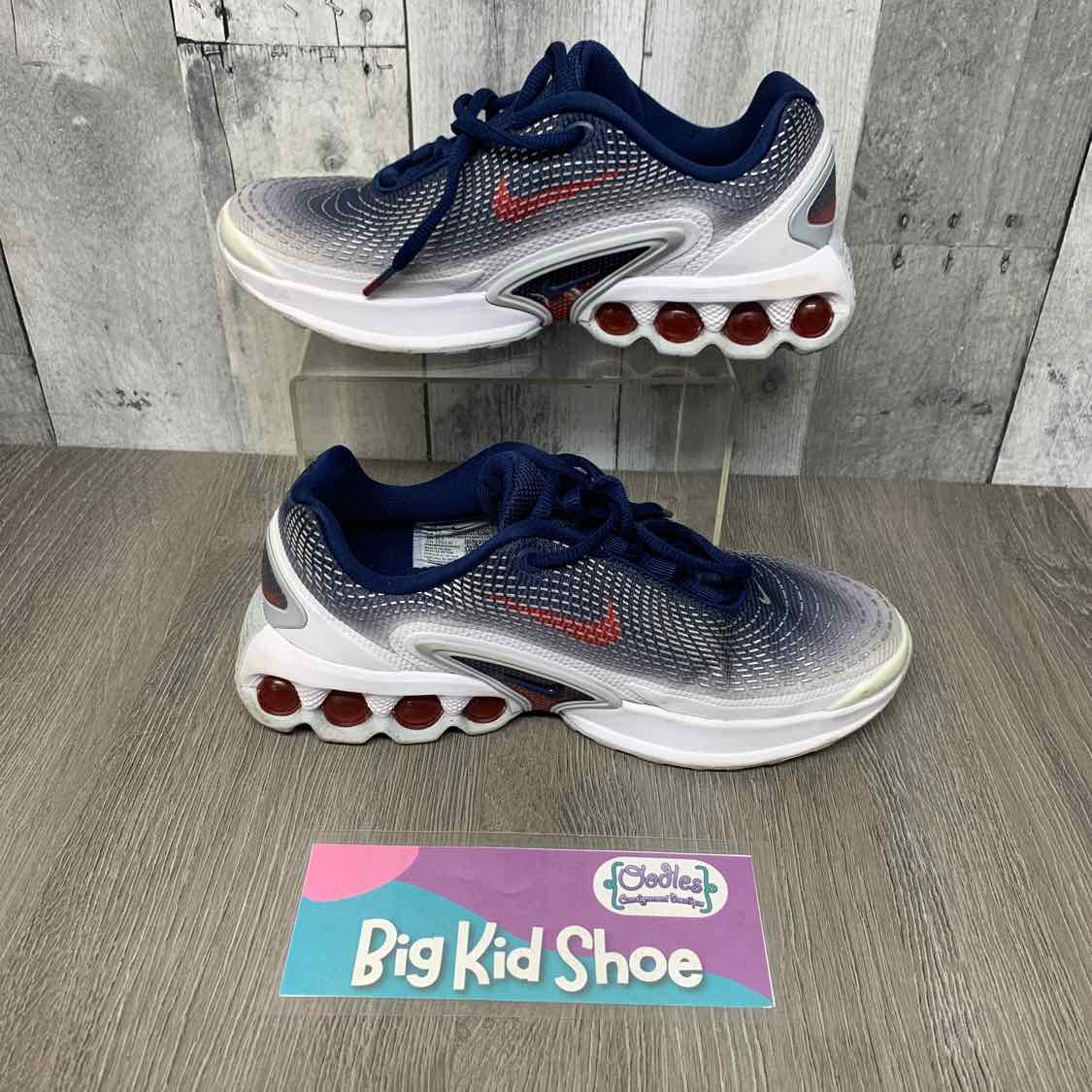 Size 5 Red/White/Blue Sport Brand Sneakers