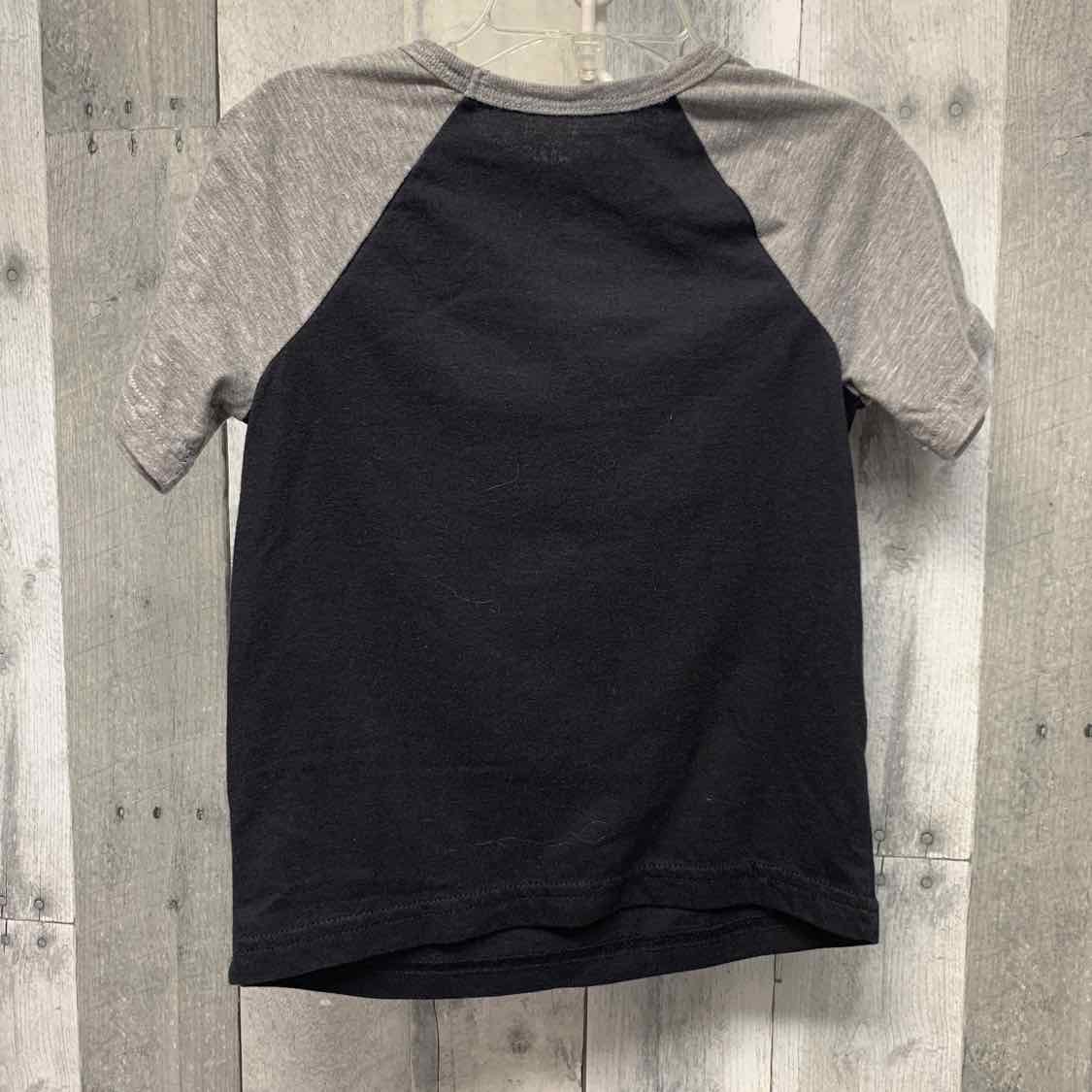 Size 3T Black Graphic Jumping Beans T Shirt