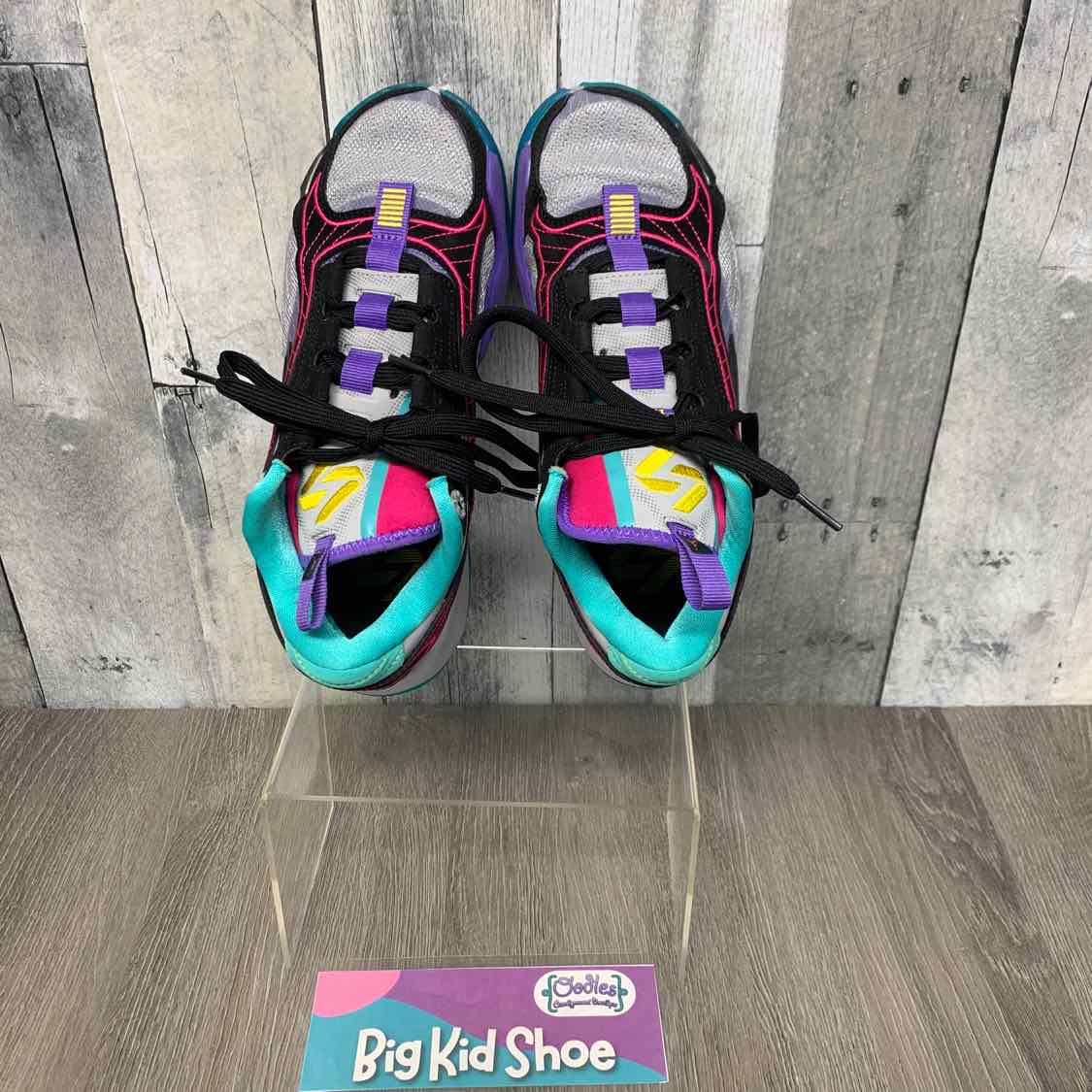Size 5.5 Gray/Purple Sport Brand Sneakers
