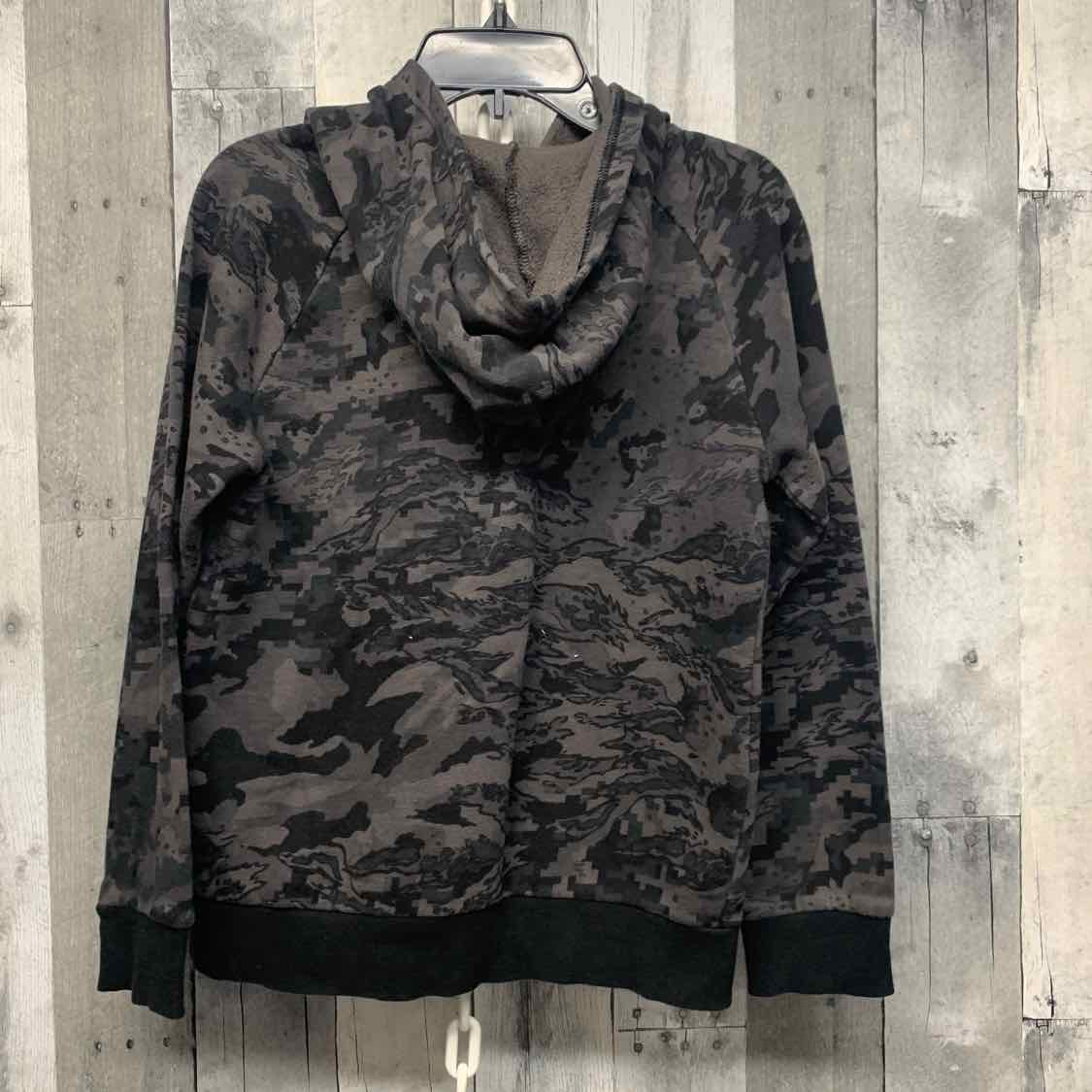 Size Medium Gray/Black Sport Brand Pull Over