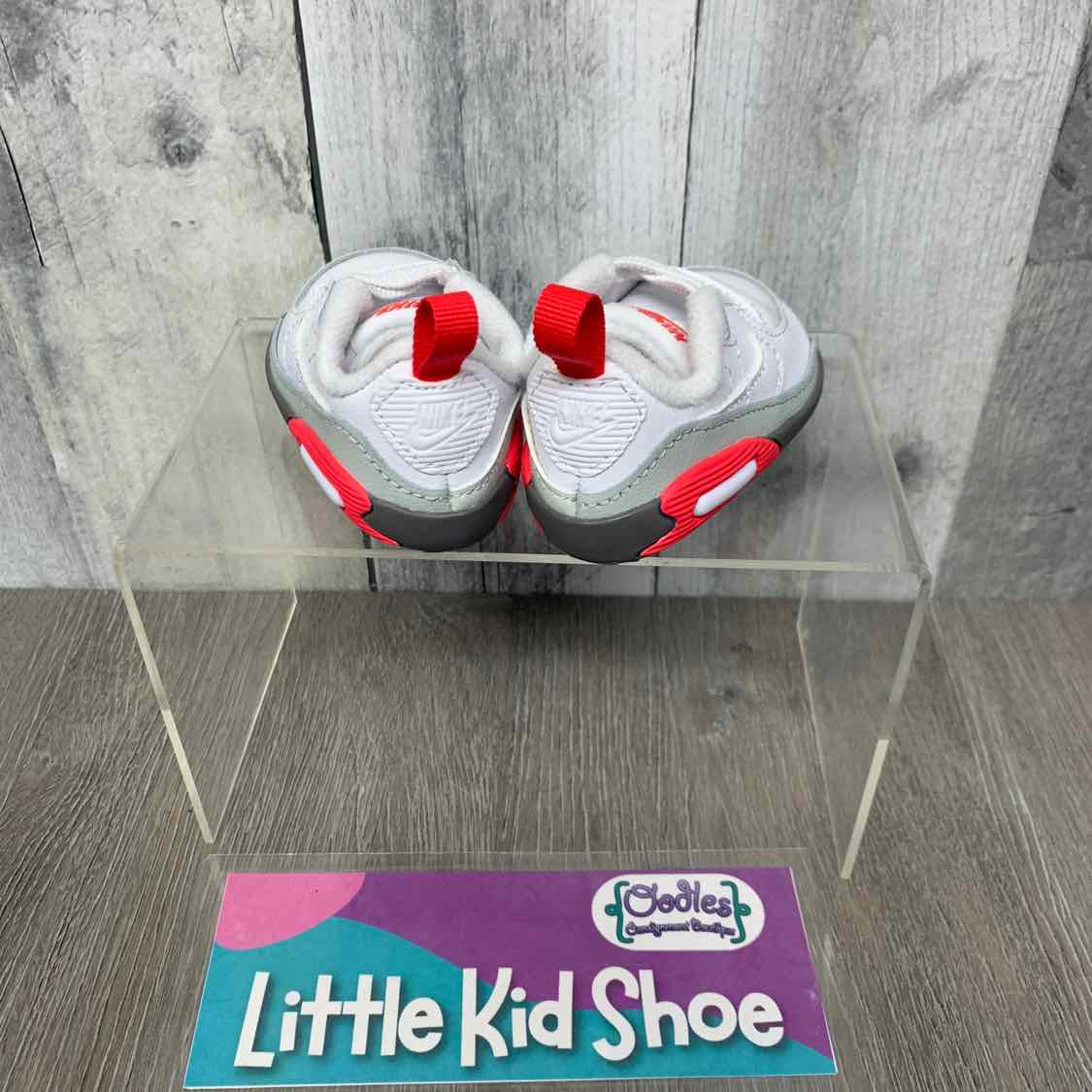 Size 1 White/Pink Sport Brand Soft Sole Shoes