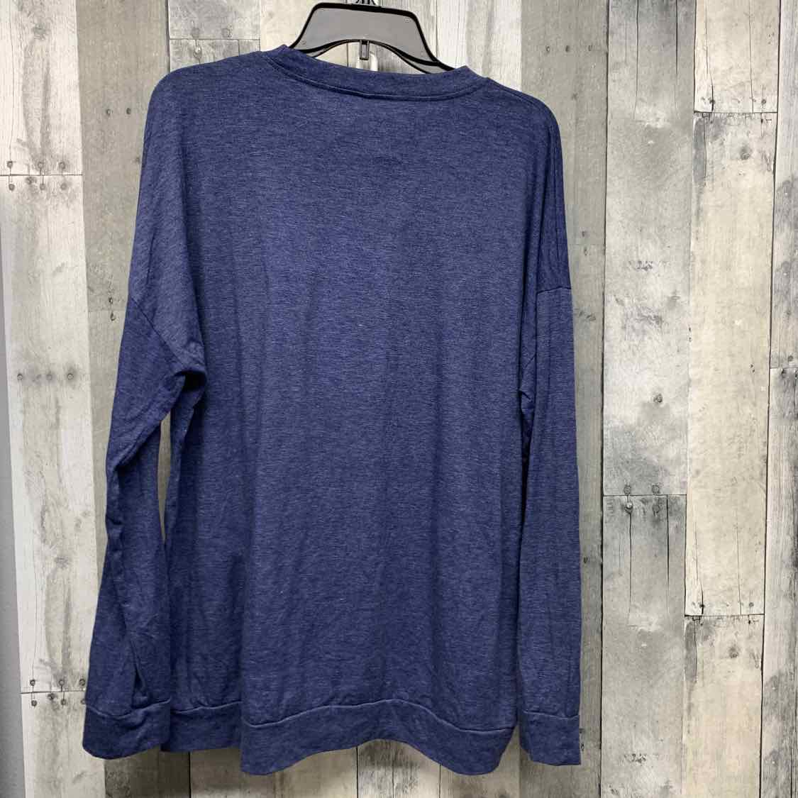 Size 2X Blue Mid Brand Long Sleeve Top
