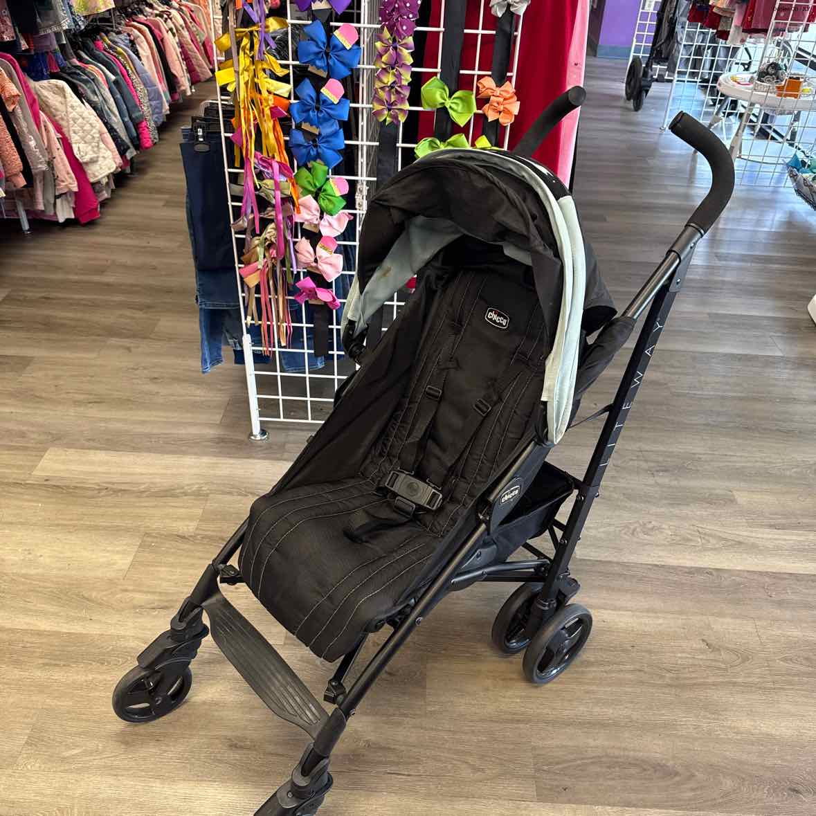 Chicco Black/Teal Lightweight Stroller
