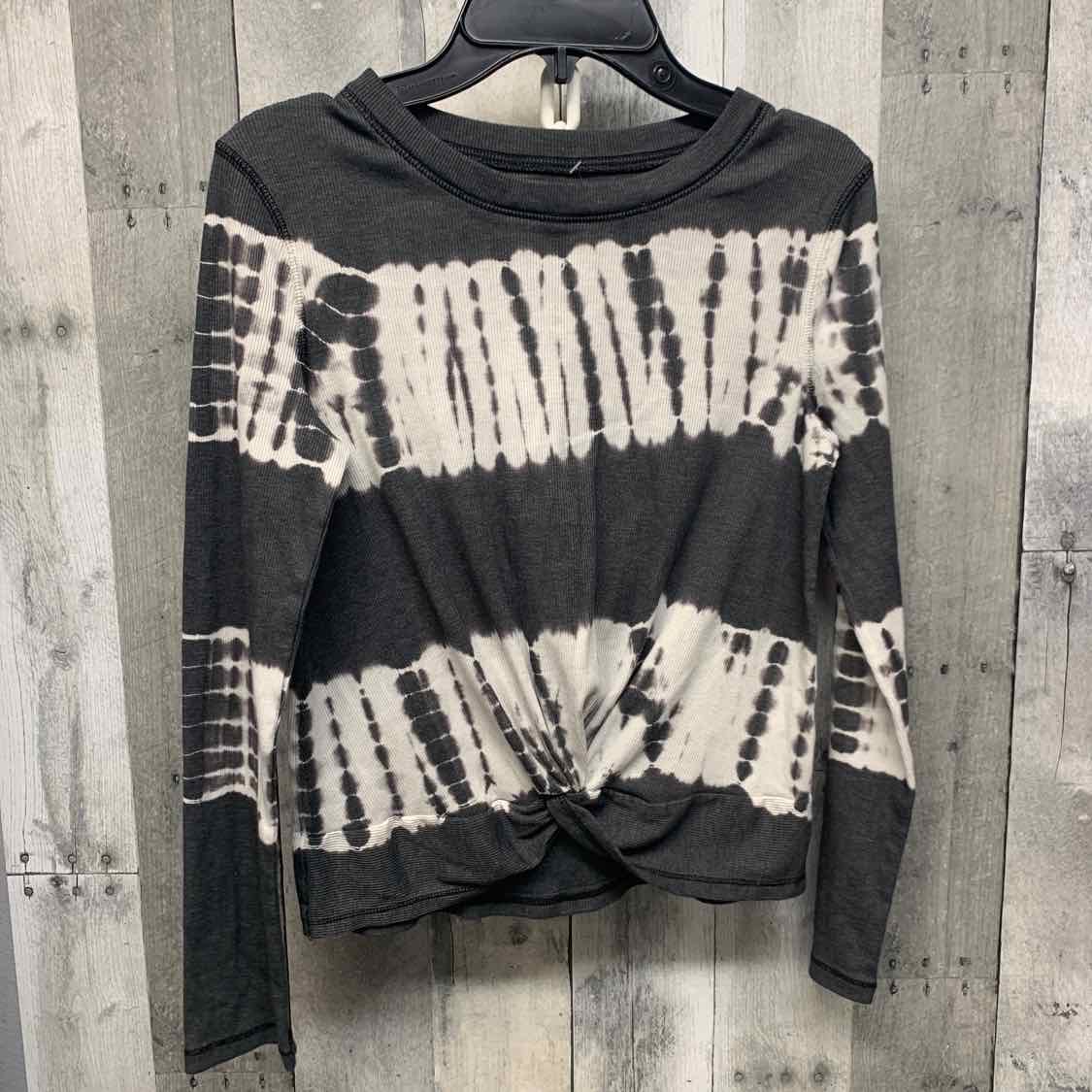 Size 8 Gray/White Justice Long Sleeve Shirt