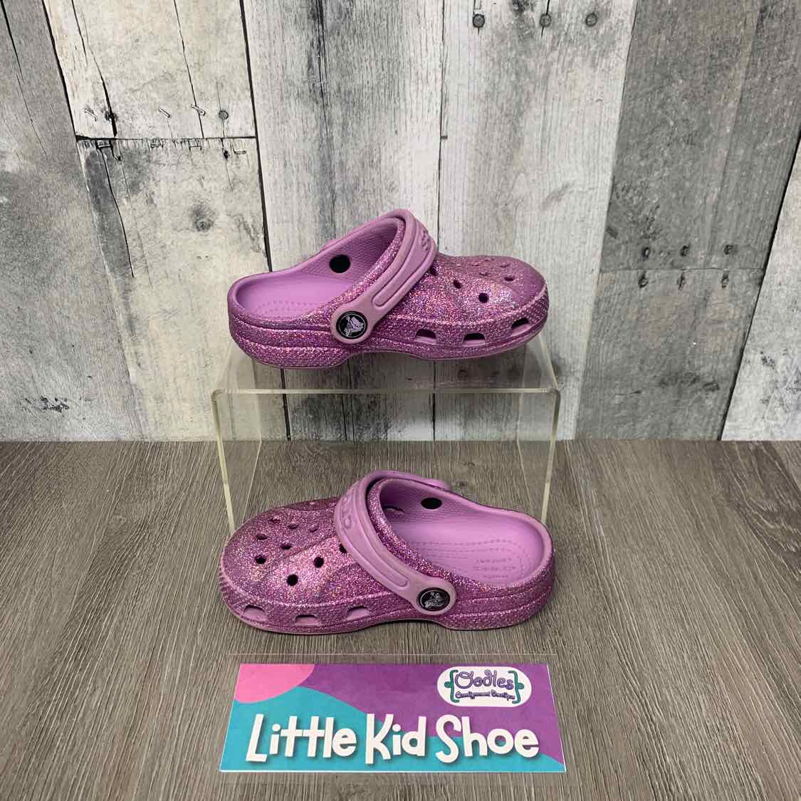 Size 9 Purple Crocs Water Shoes