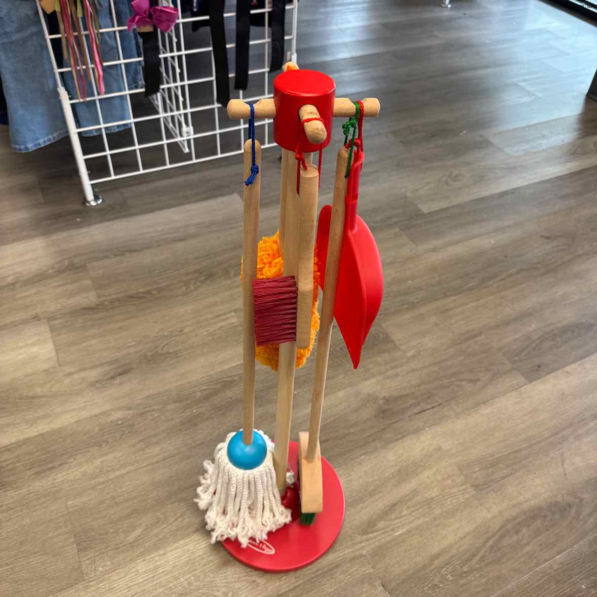 Melissa & Doug Wooden Cleaning Toy