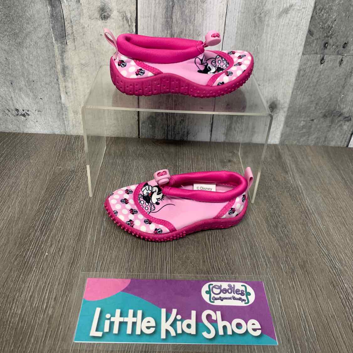 Size 5/6 Pink Print Disney Water Shoes