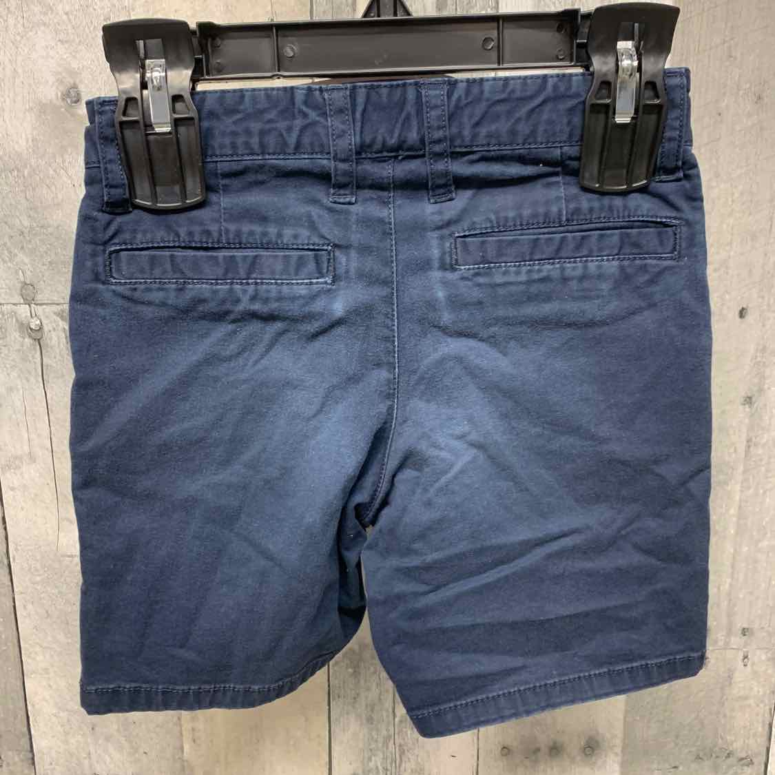 Size 5T Navy Cat & Jack Shorts