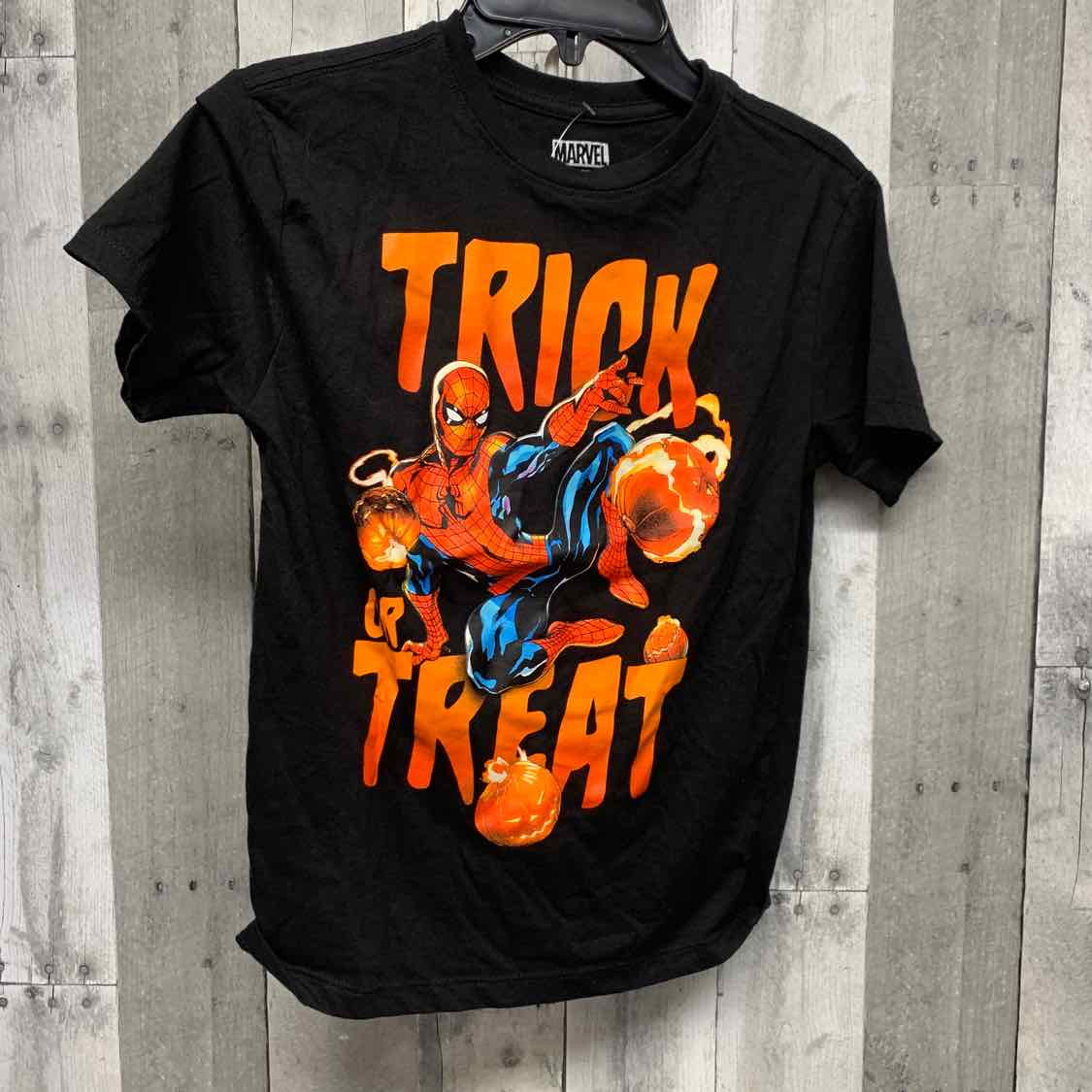 Size Medium Black Graphic B Brand T Shirt
