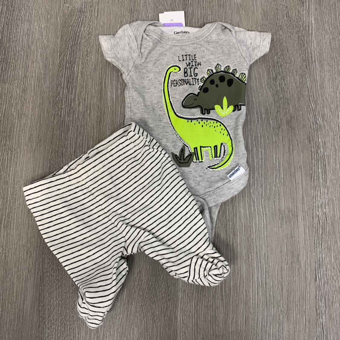 Size Preemie Gray/White Gerber Shirt/Pants
