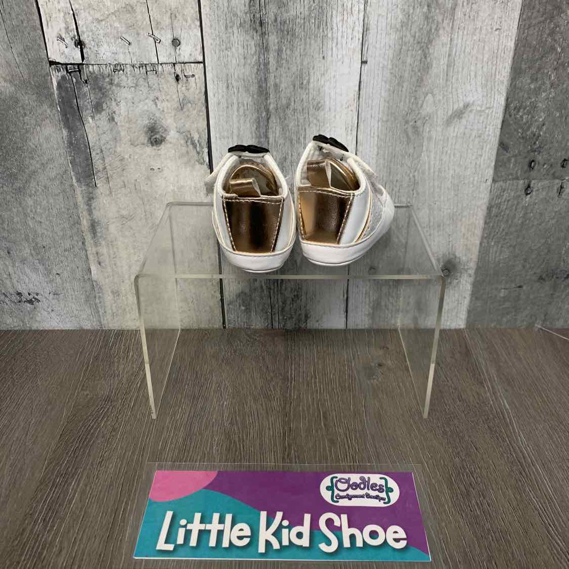Size 0-3 Months White/Gold Disney Soft Sole Shoes