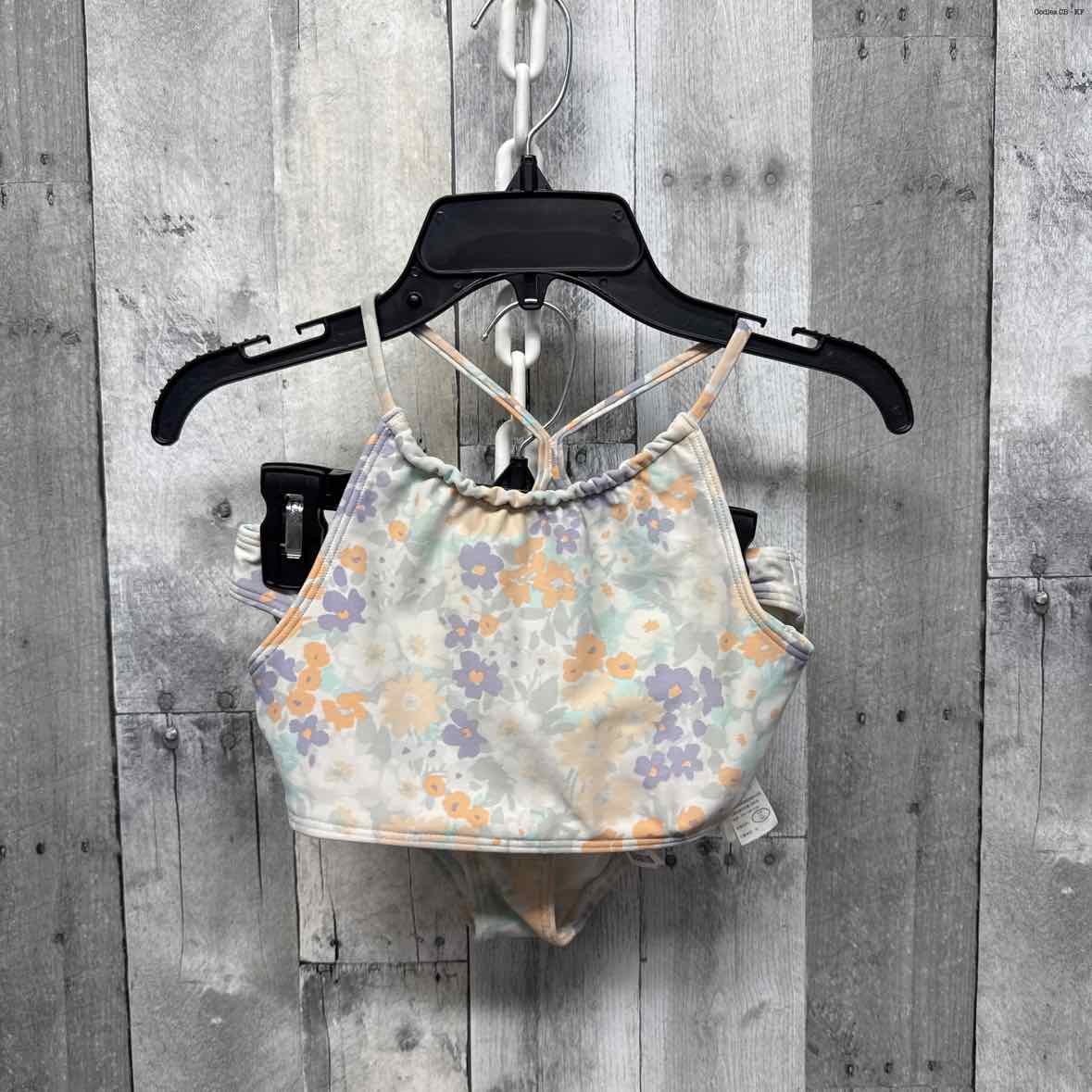 Size 9/10 White Floral Print Abercrombie Swim Suit - 2pc+
