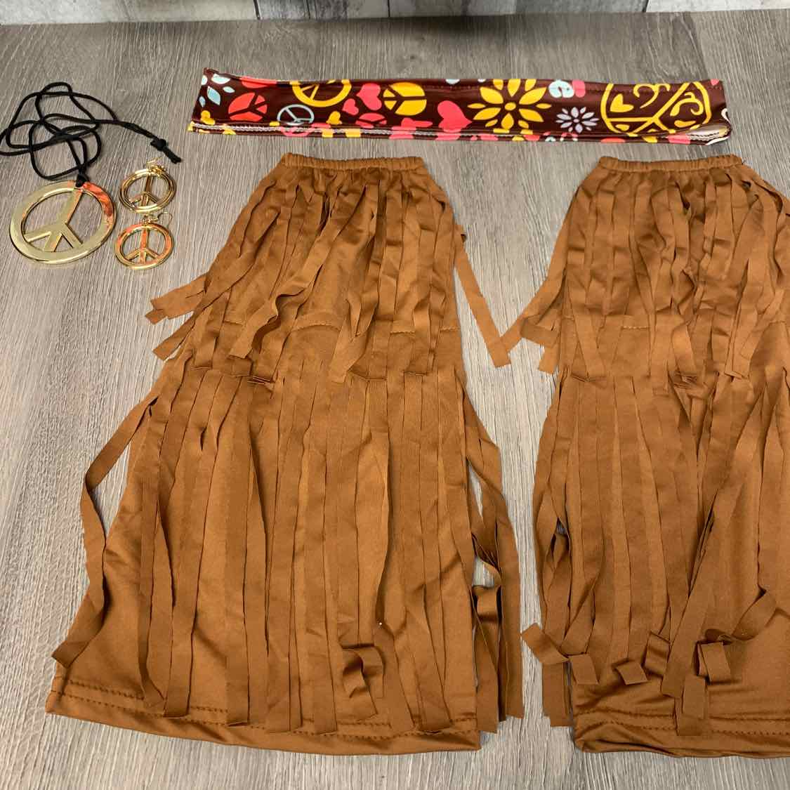 Generic Brown Floral Print Size Medium Halloween Costume - Big Kid