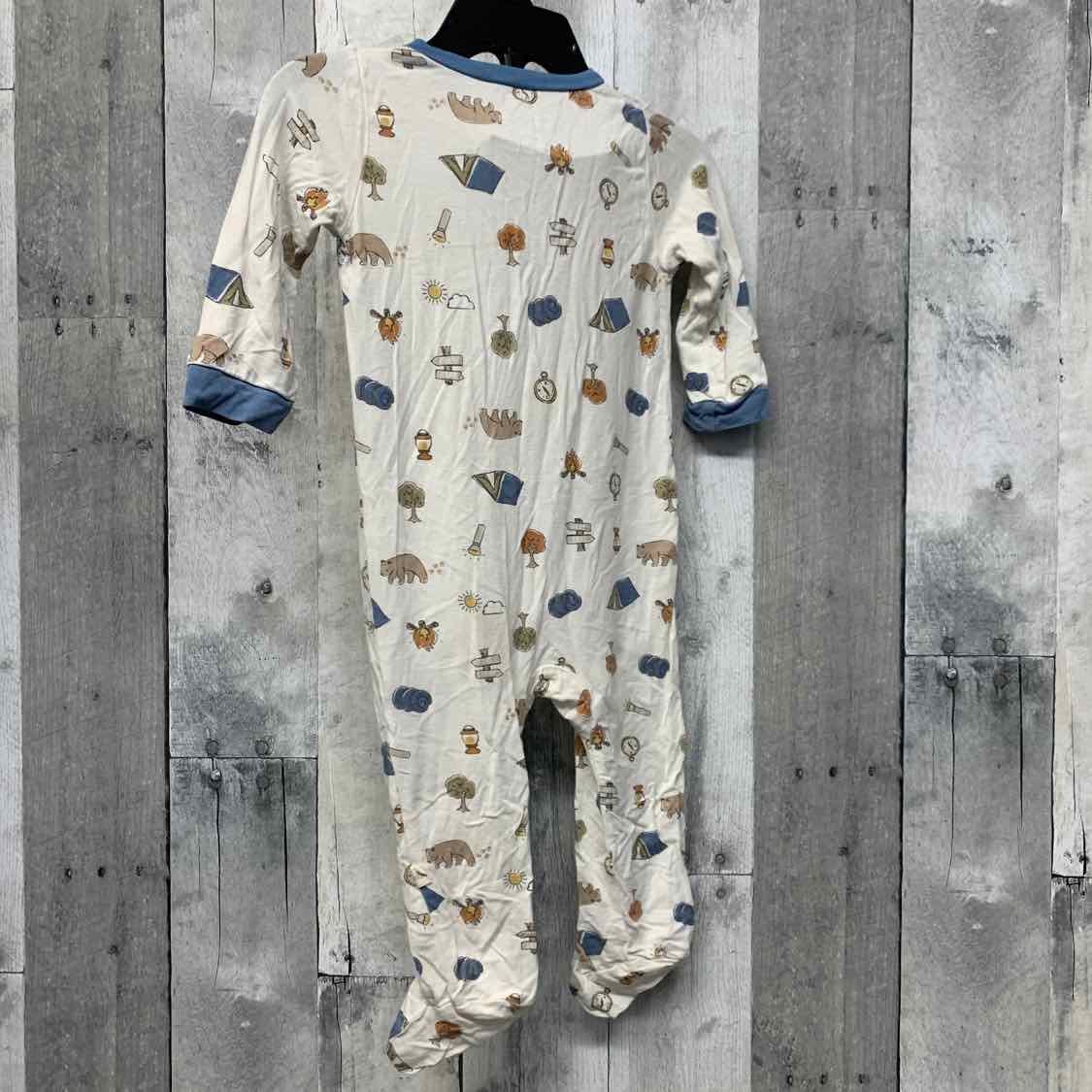 Size 6-9 Months White/Blue B Brand Footy PJs - OodlesCB