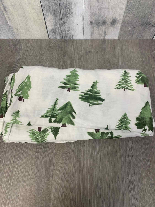 Name Brand White Print Forest Blanket