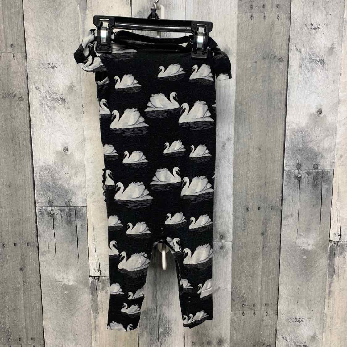 Size 6-9 Months Black Print Posh Peanut Romper