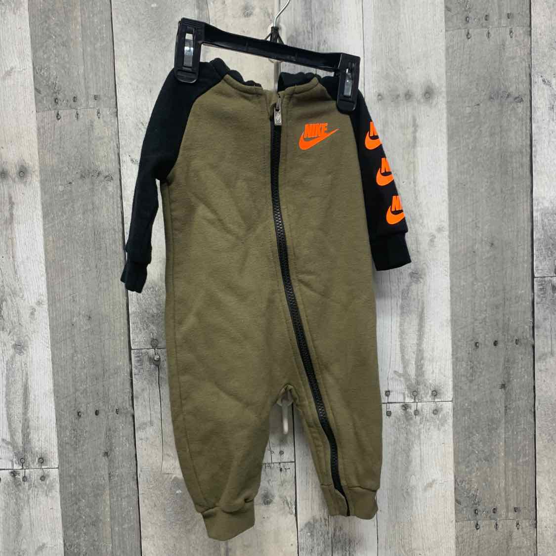 Size 6 Months Green/Black Sport Brand Light Jacket