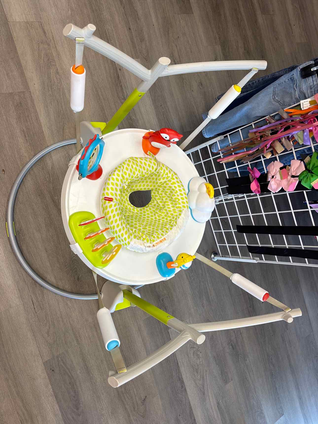 Skip Hop White/Green Jumperoo