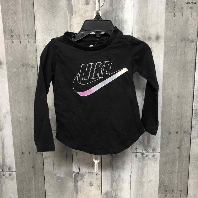 Size 2T Black Graphic Sport Brand Long Sleeve Shirt
