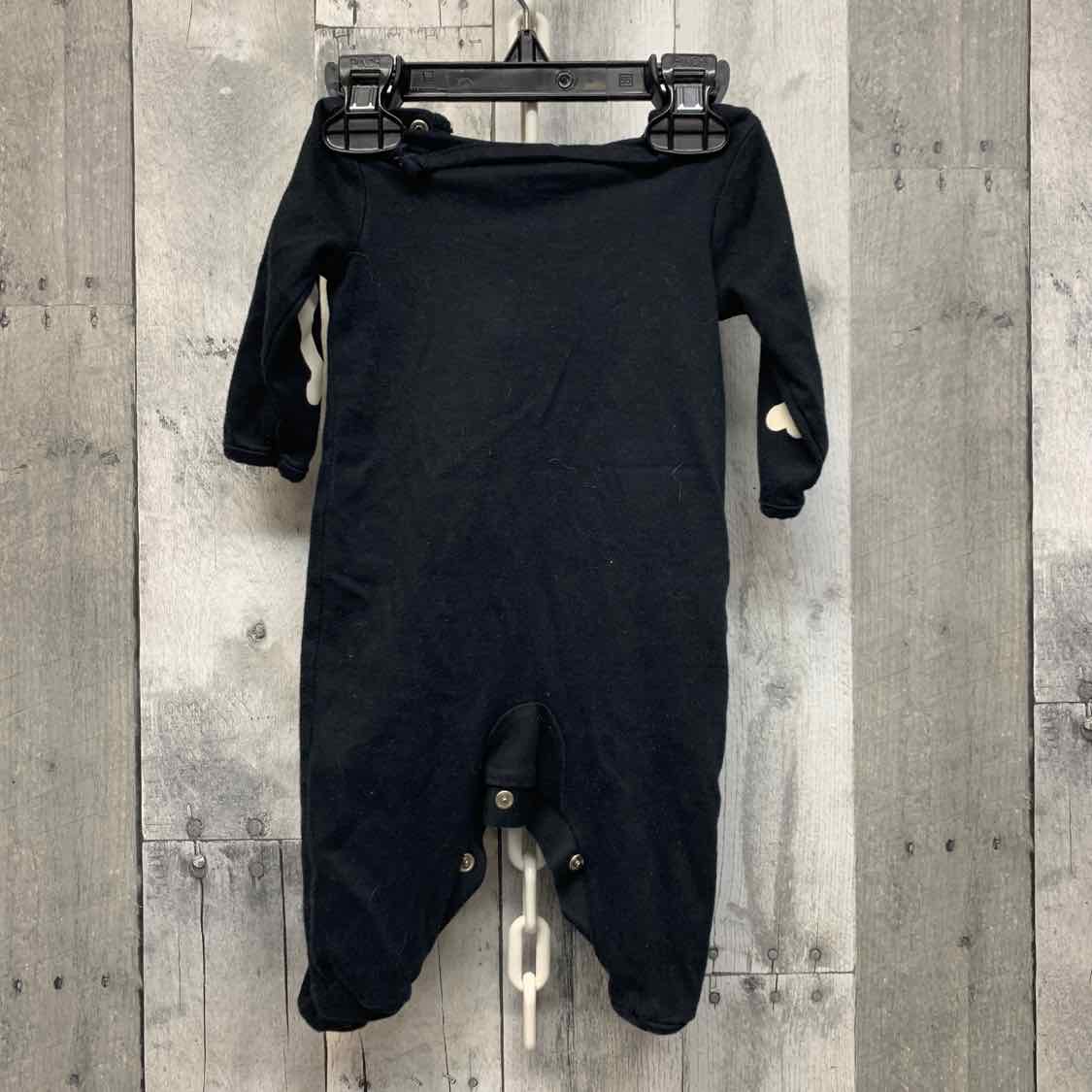 Size 3 Months Black Graphic Just One You Footy PJs