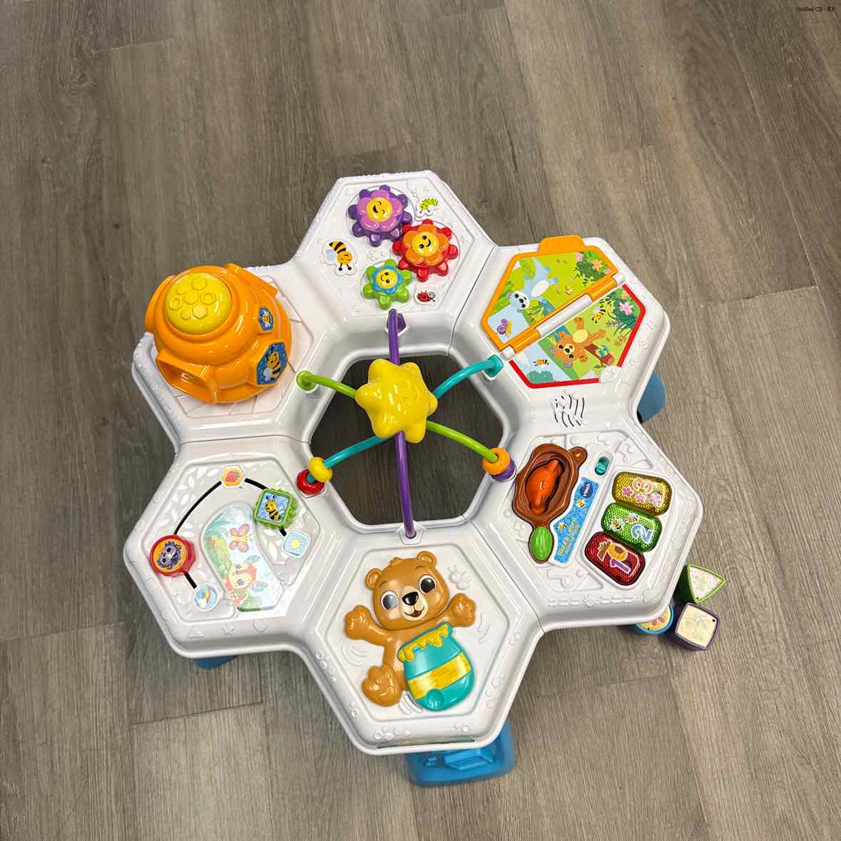 VTech White/Blue Activity Table