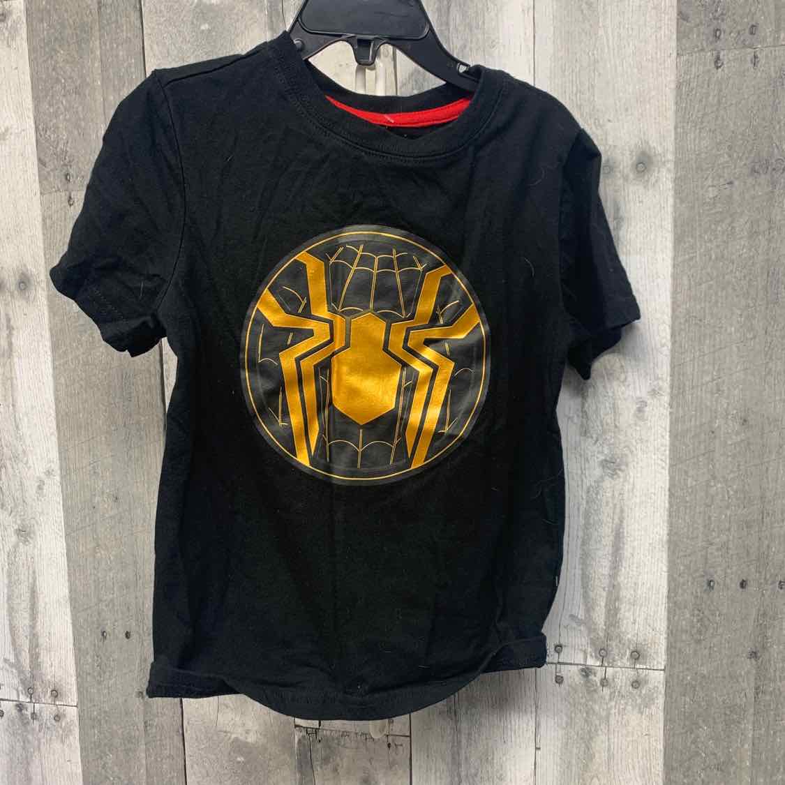 Size 5/6 Black Marvel T Shirt