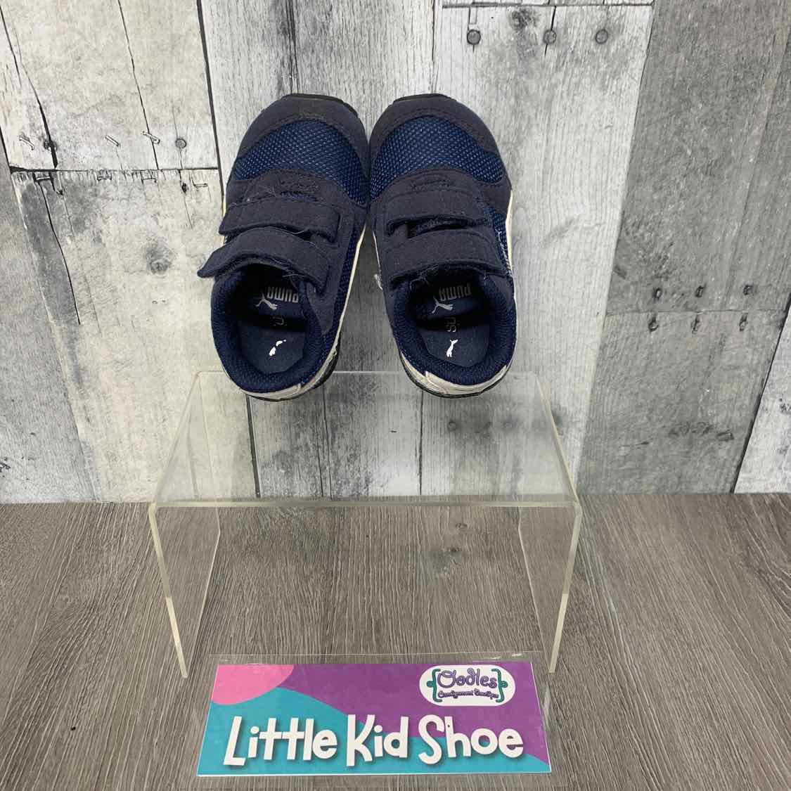 Size 5 Navy Puma Sneakers