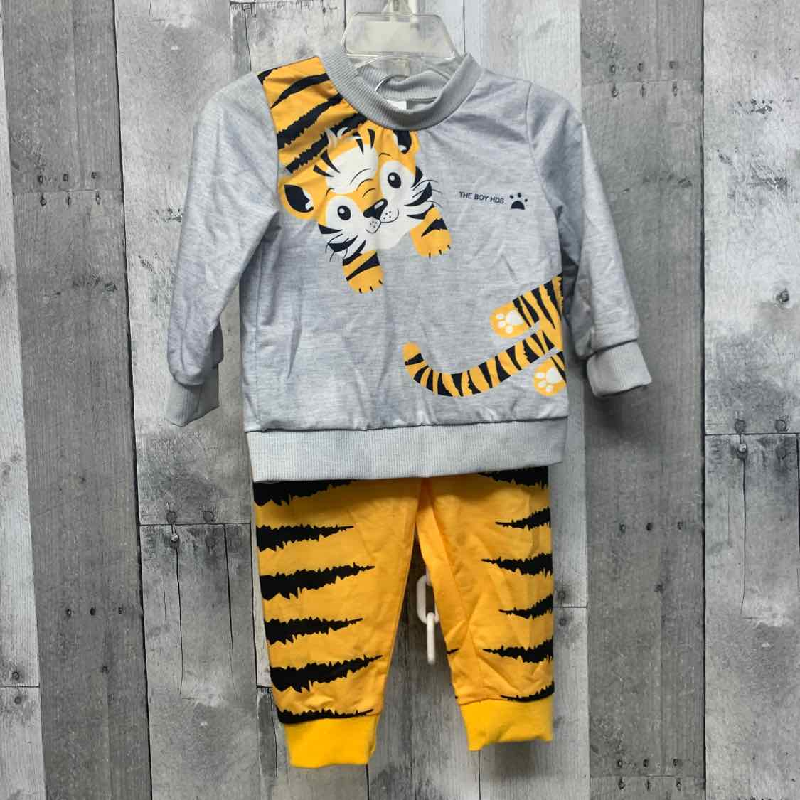 Size 9-12 Months Gray/Yellow B Brand Shirt/Pants